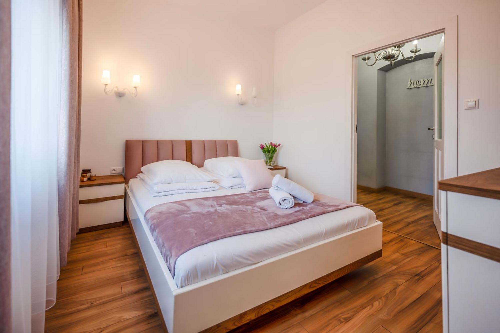 Florencja Parking Gratis Moxy Te&Am Cracow Cracovie Extérieur photo